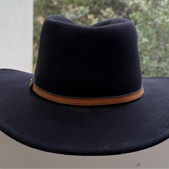 Stetson Black Hat with Brown Band - Picture 3 of 4